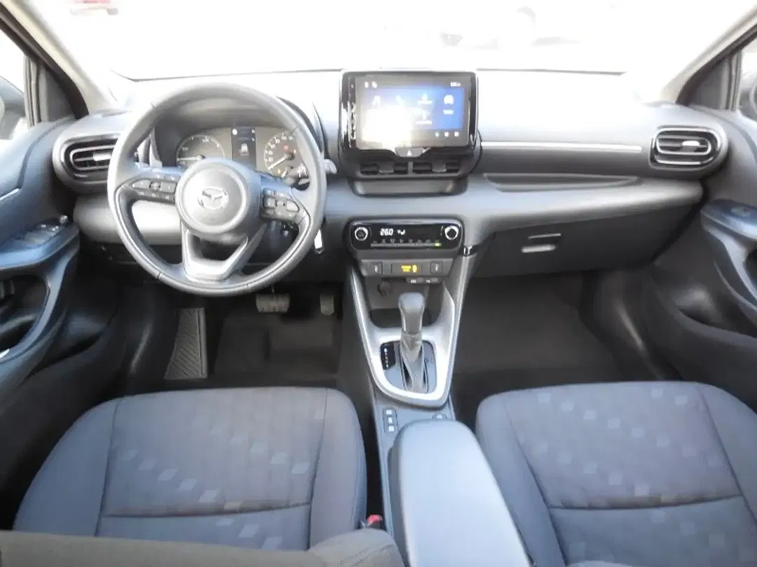 Mazda 2 - Thumbnail 9