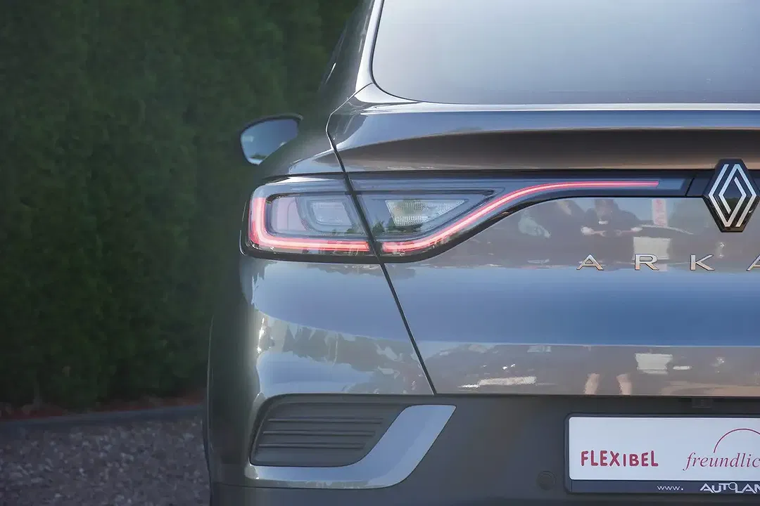 Renault Arkana - Thumbnail 6