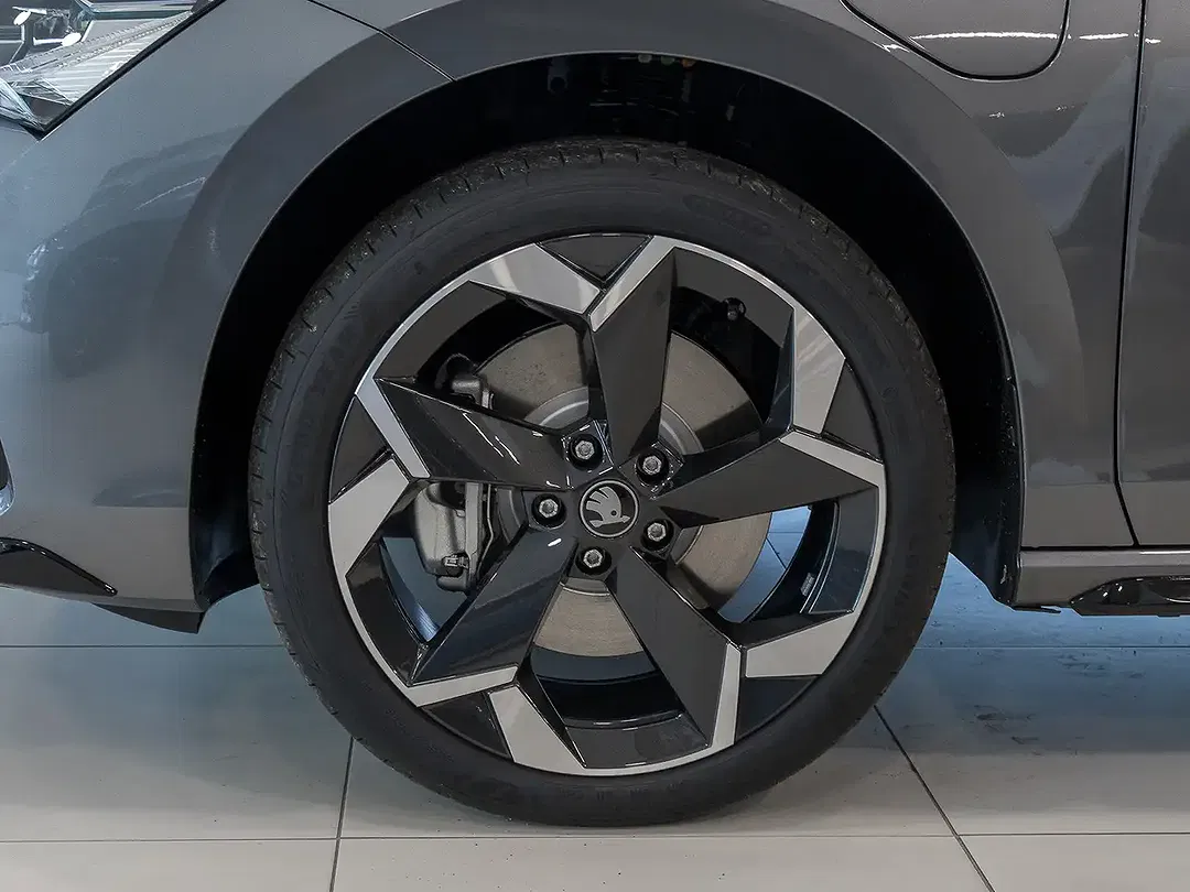 Skoda Superb - Thumbnail 7
