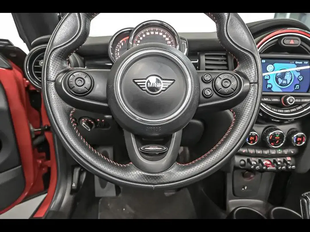 MINI Cooper S Cabrio - Thumbnail 10