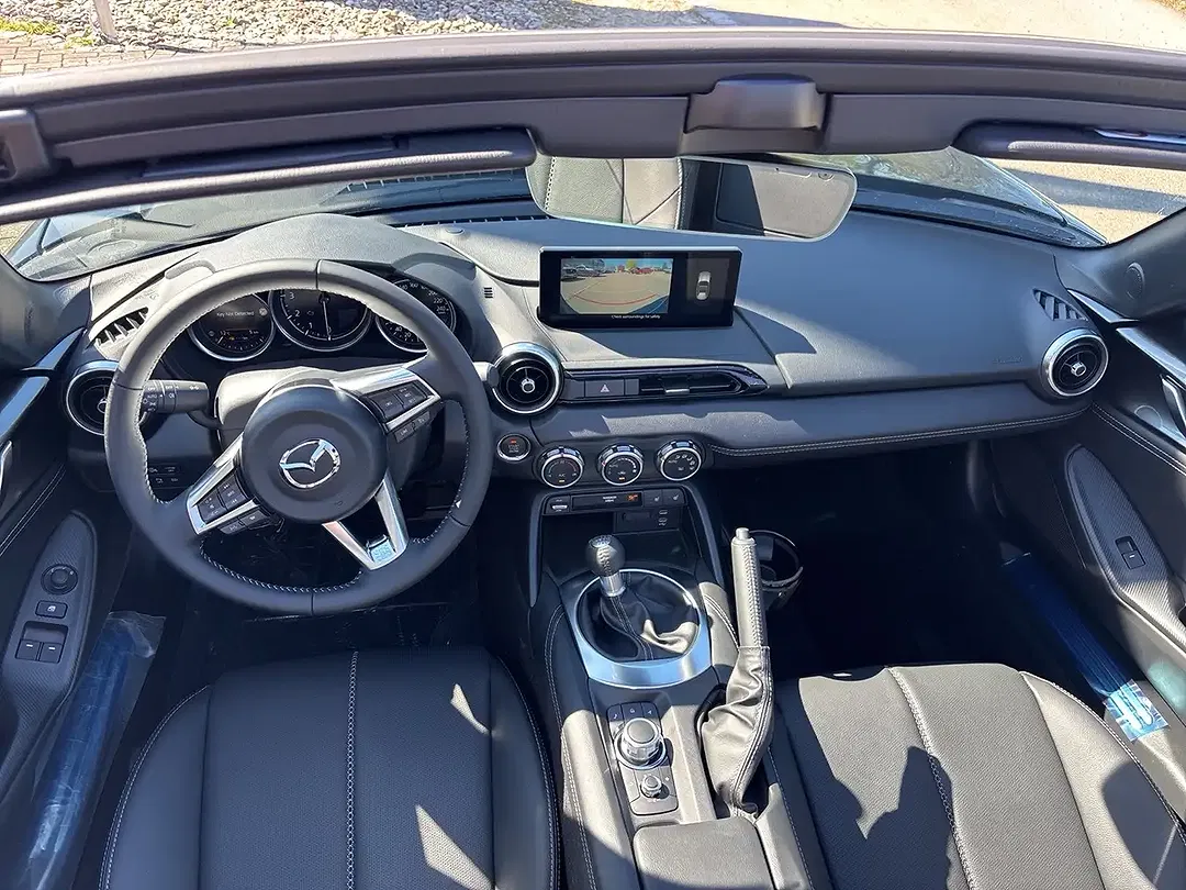 Mazda MX-5 - Thumbnail 12