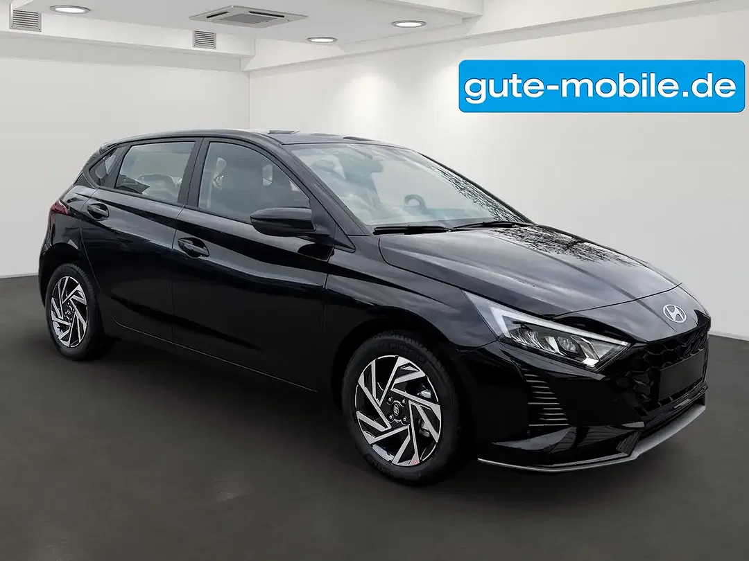 Hyundai i20 - Thumbnail 2