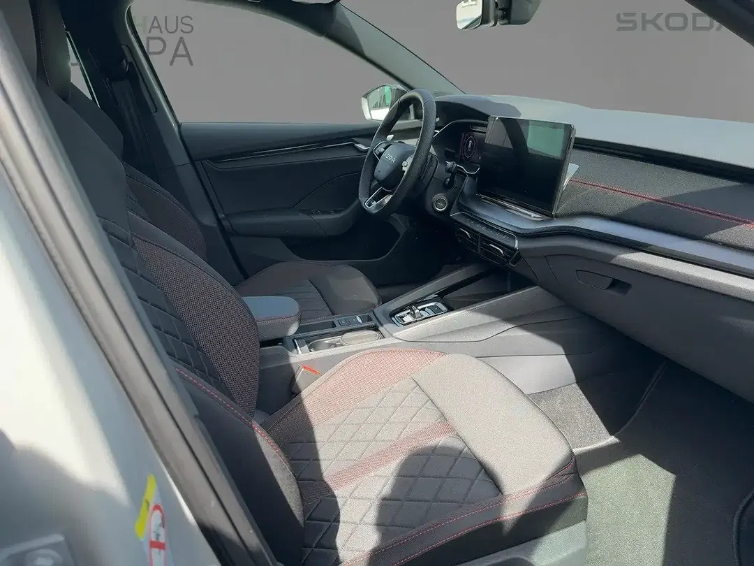 Skoda Octavia - Thumbnail 12