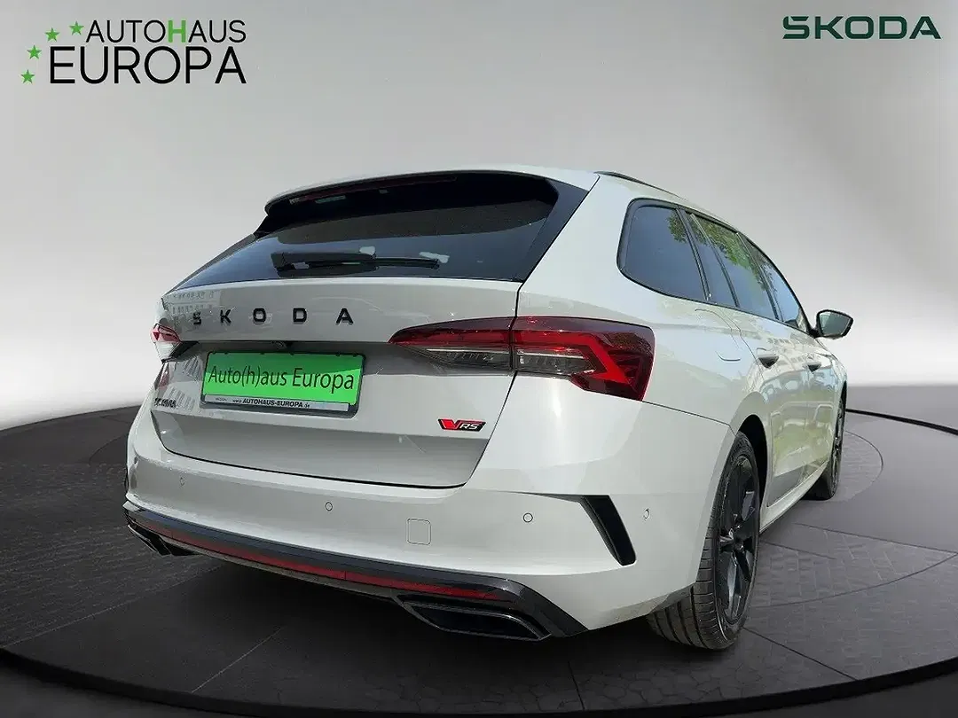 Skoda Octavia - Thumbnail 5