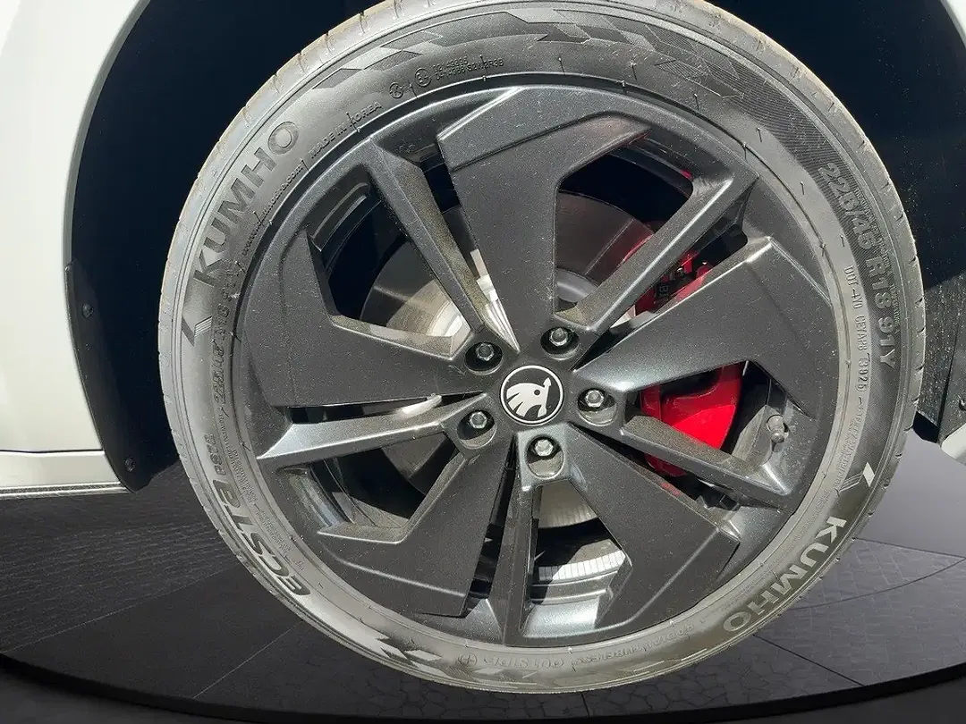 Skoda Octavia - Thumbnail 7