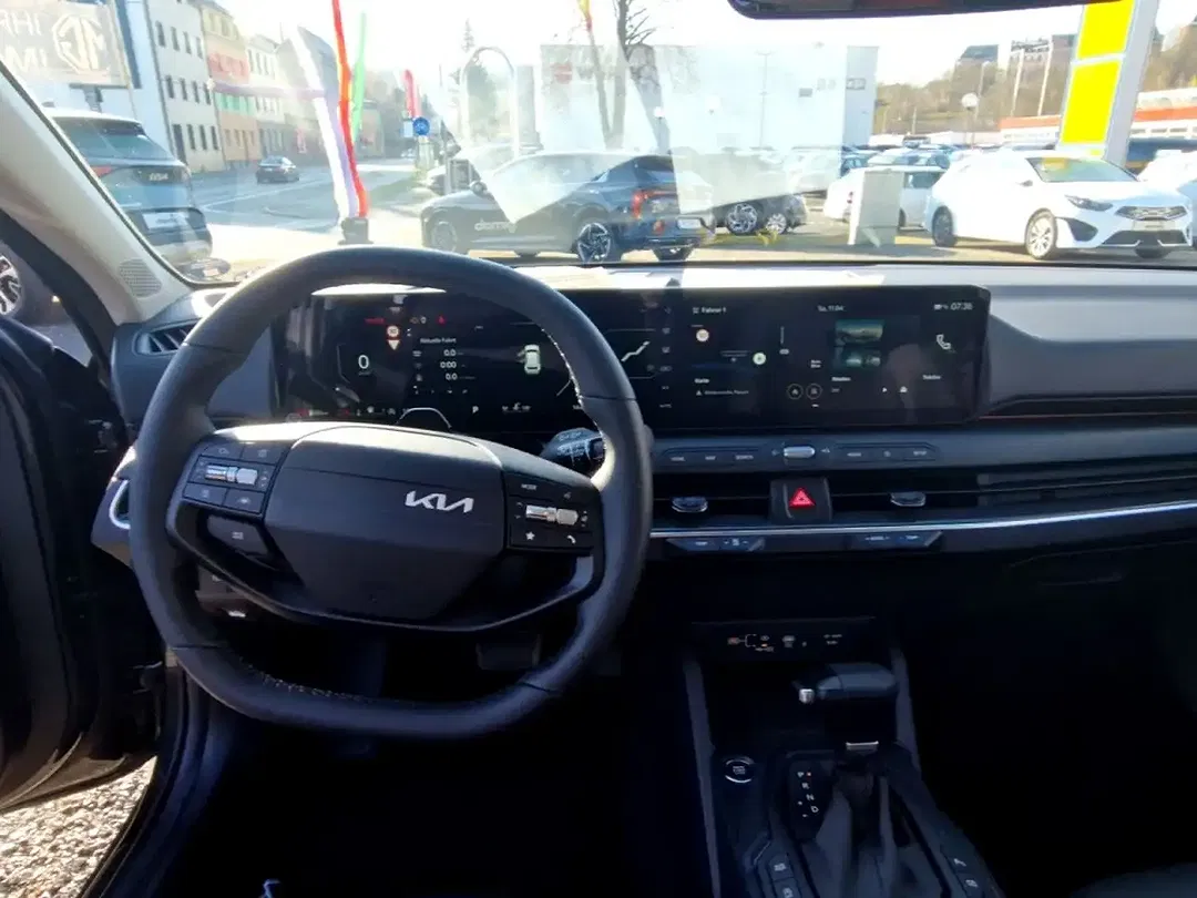 Kia K4 - Thumbnail 9