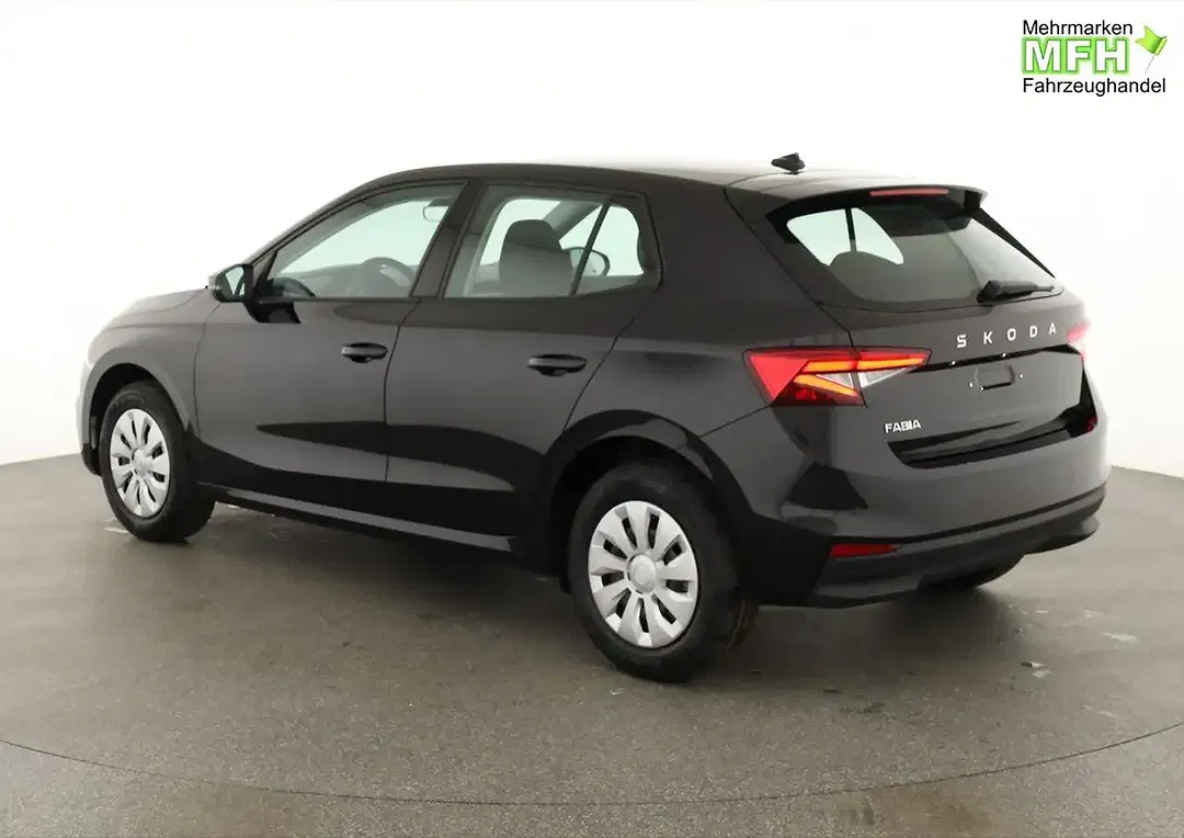Skoda Fabia - Thumbnail 3