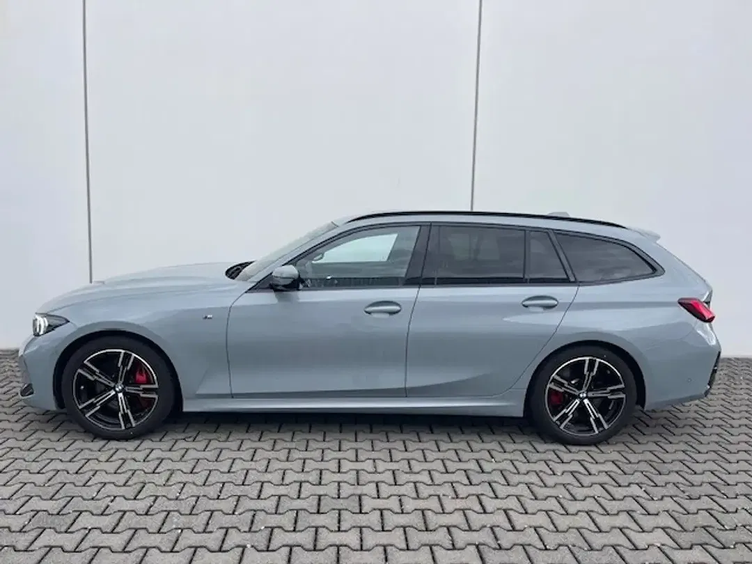 BMW 320 - Thumbnail 3