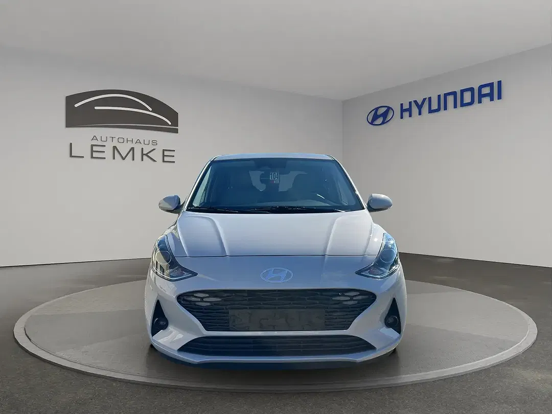 Hyundai i10 - Thumbnail 2