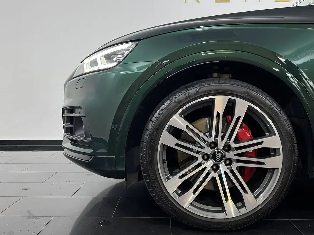 Audi SQ5 - Thumbnail 11