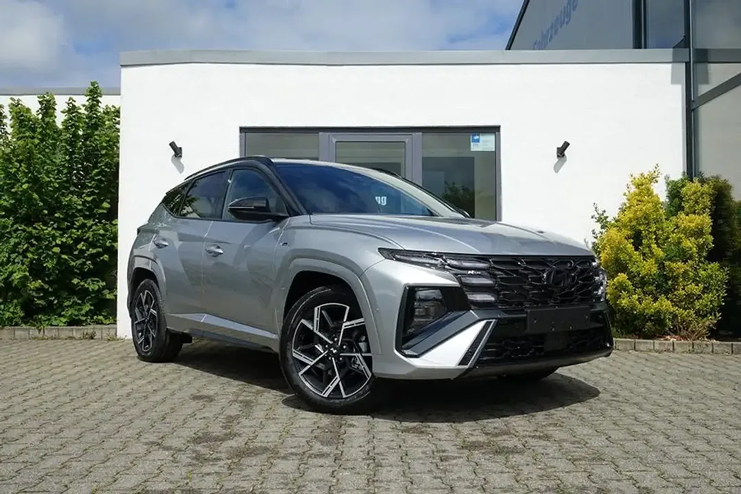 Hyundai TUCSON - Thumbnail 3