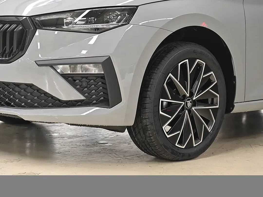Skoda Scala - Thumbnail 6