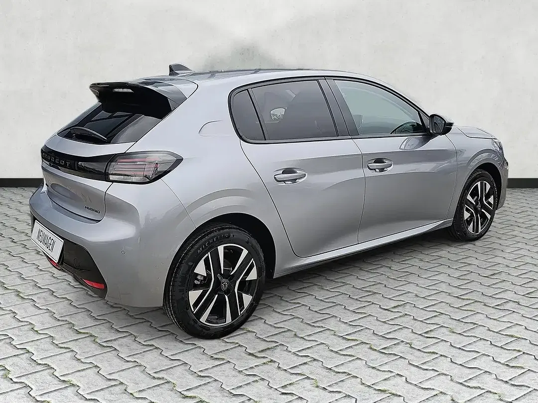 Peugeot 208 - Thumbnail 22