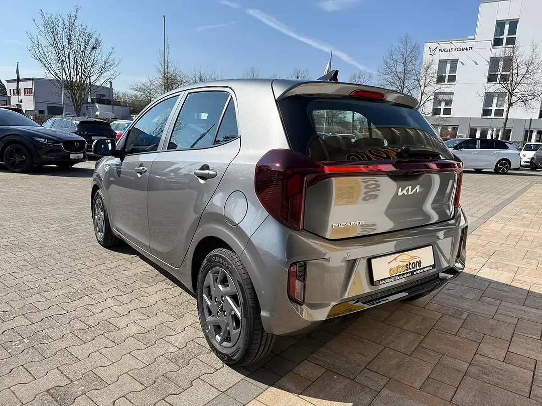 Kia Picanto - Thumbnail 4