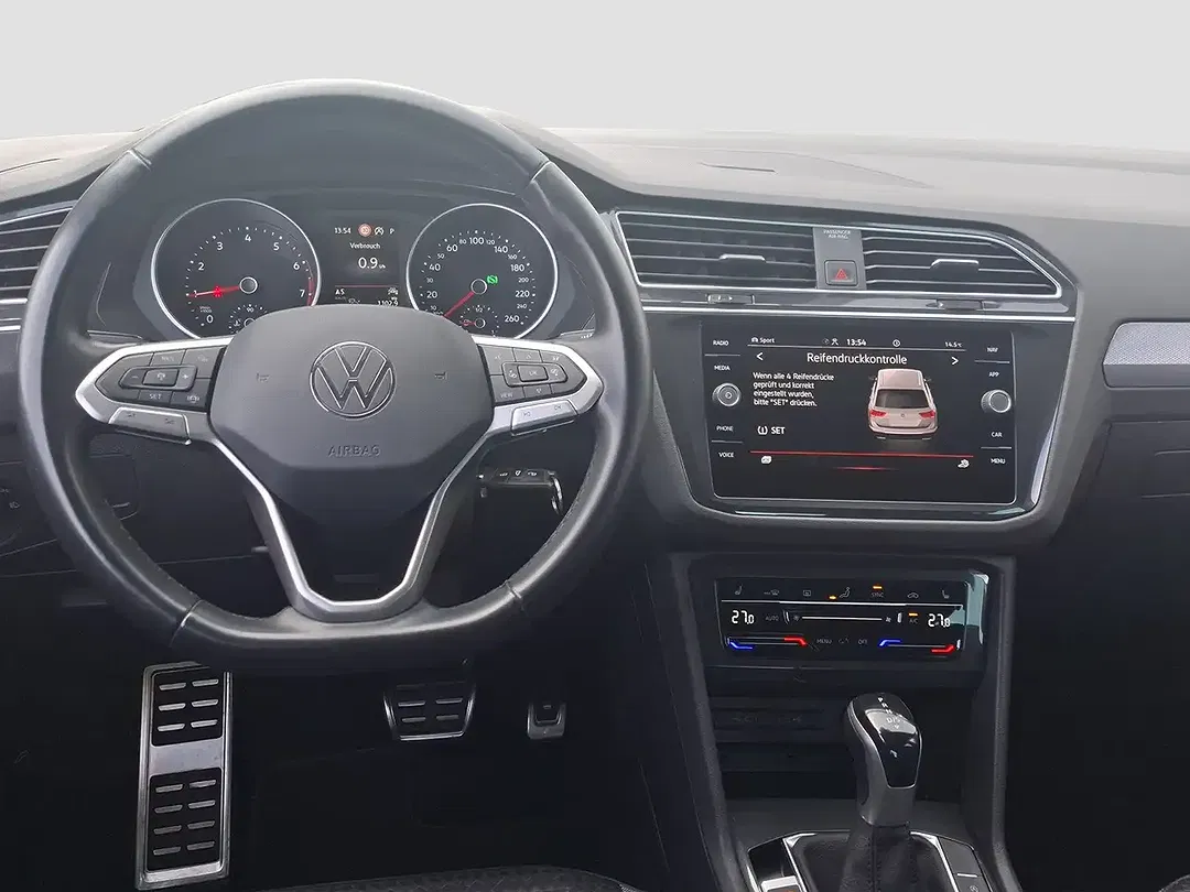 Volkswagen Tiguan - Thumbnail 10