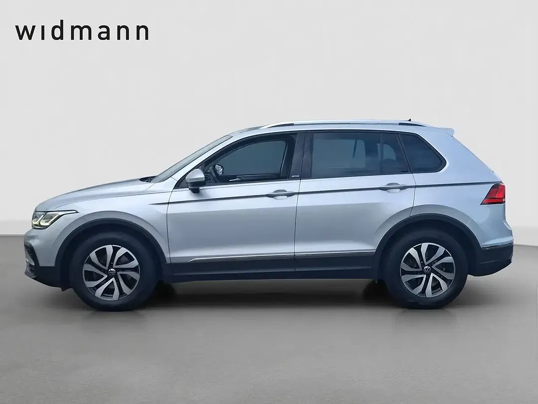 Volkswagen Tiguan - Thumbnail 6