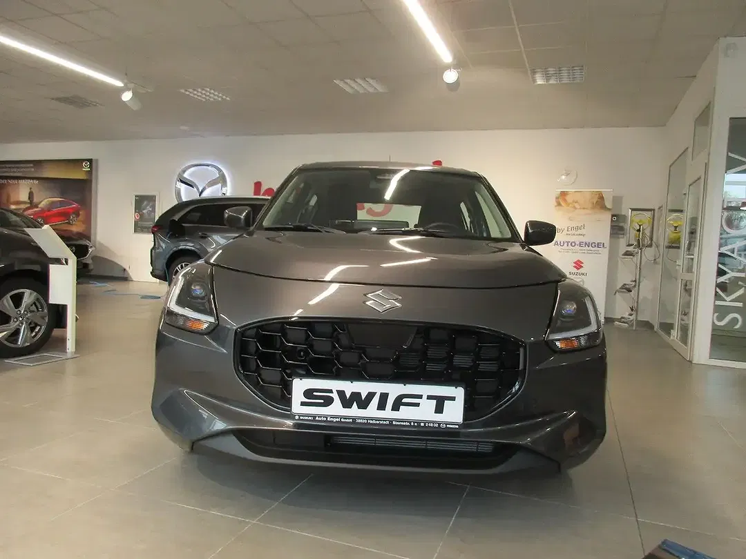 Suzuki Swift - Thumbnail 2