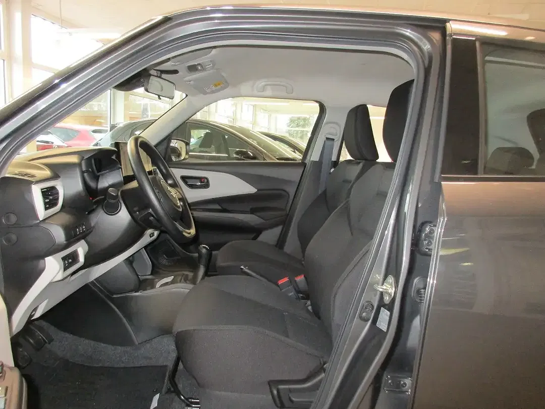 Suzuki Swift - Thumbnail 6