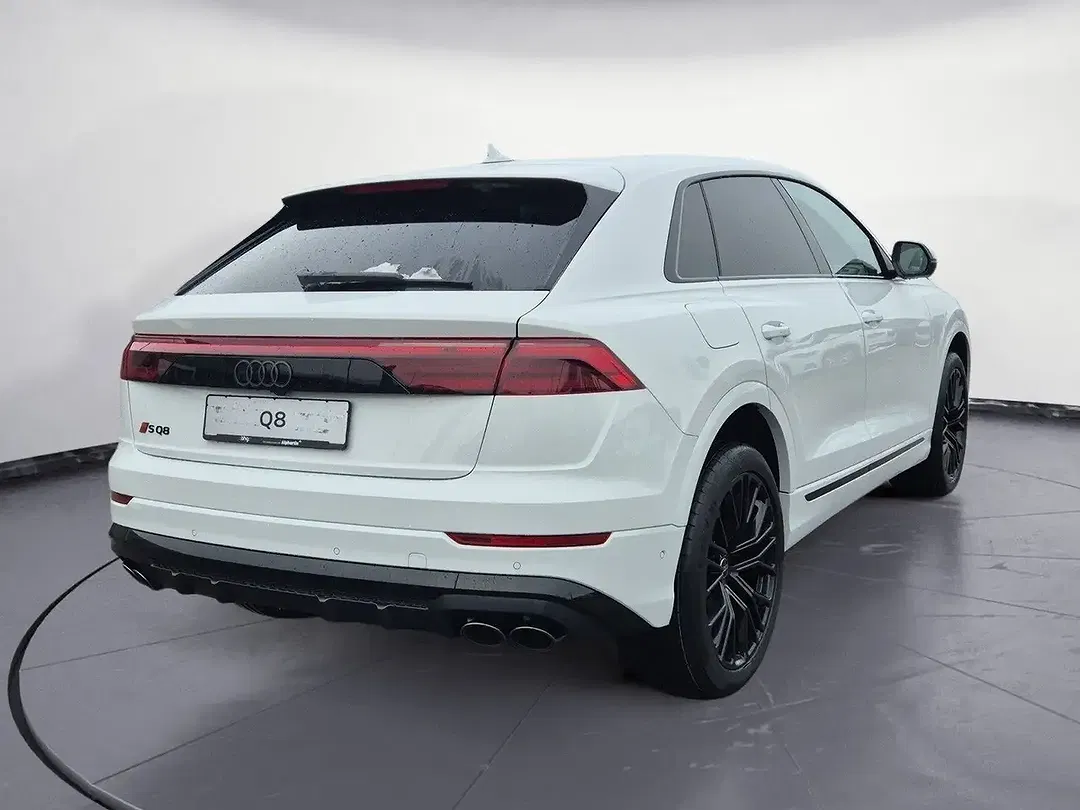 Audi SQ8 - Thumbnail 6