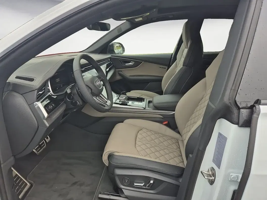 Audi SQ8 - Thumbnail 7