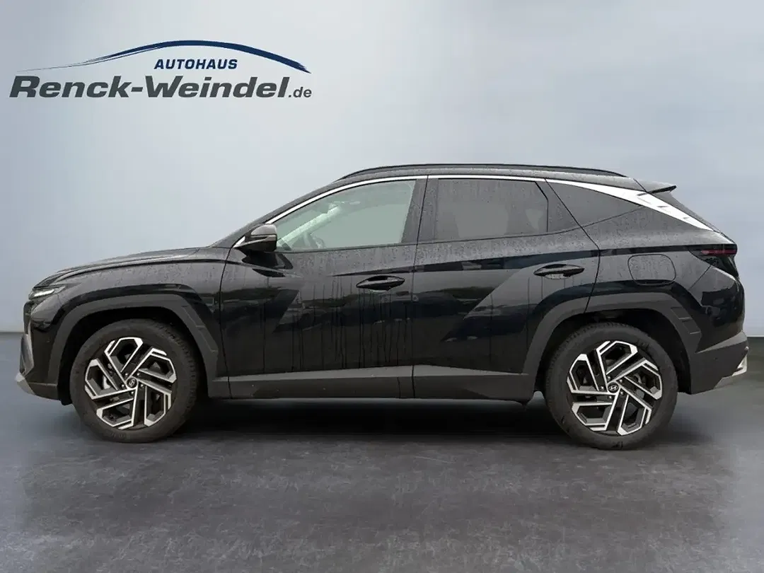 Hyundai TUCSON - Thumbnail 2