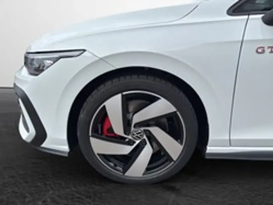 Volkswagen Golf GTI - Thumbnail 5