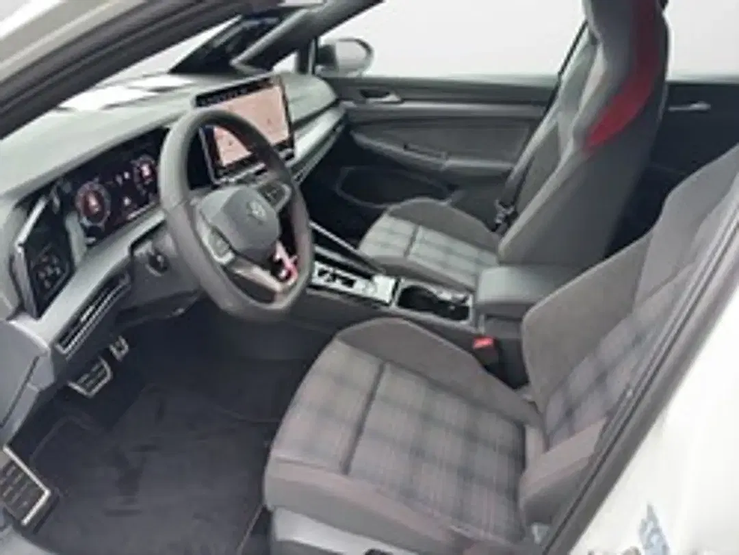 Volkswagen Golf GTI - Thumbnail 7