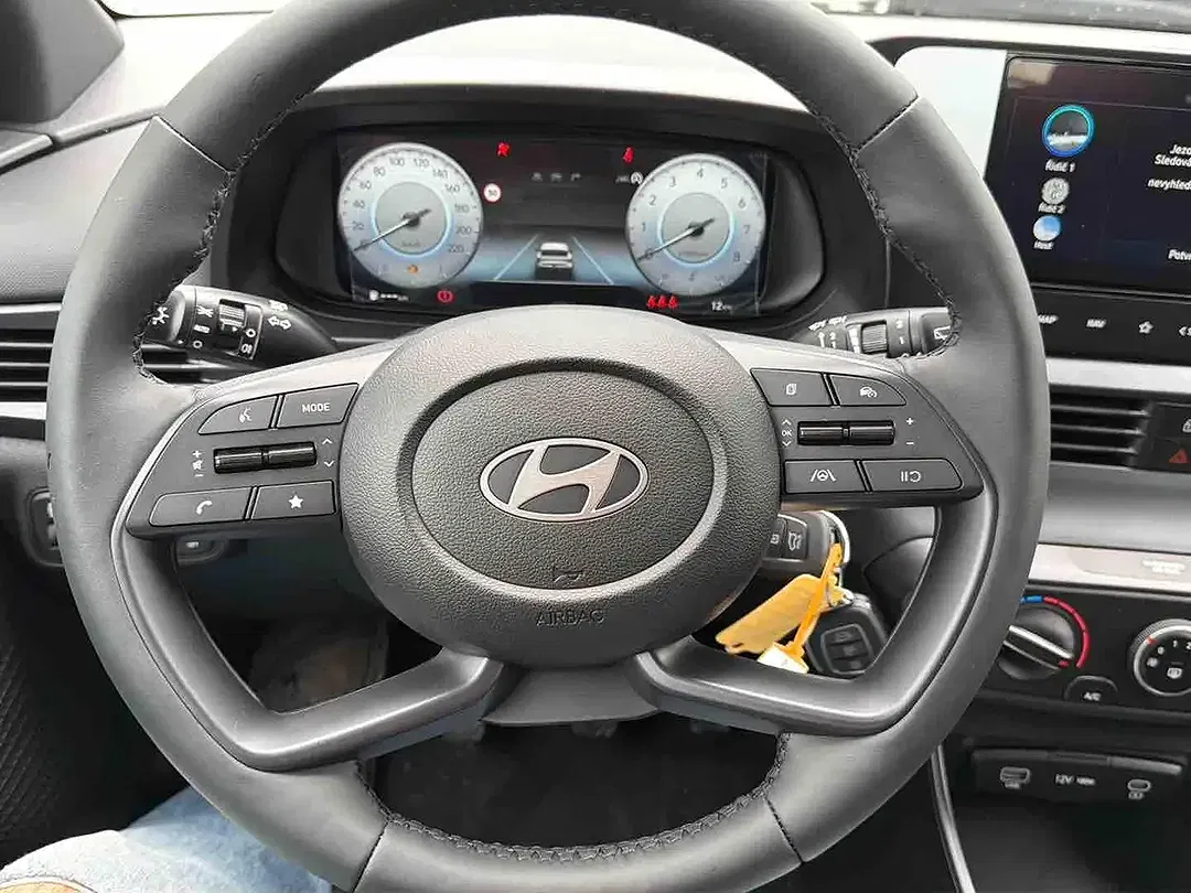 Hyundai i20 - Thumbnail 13