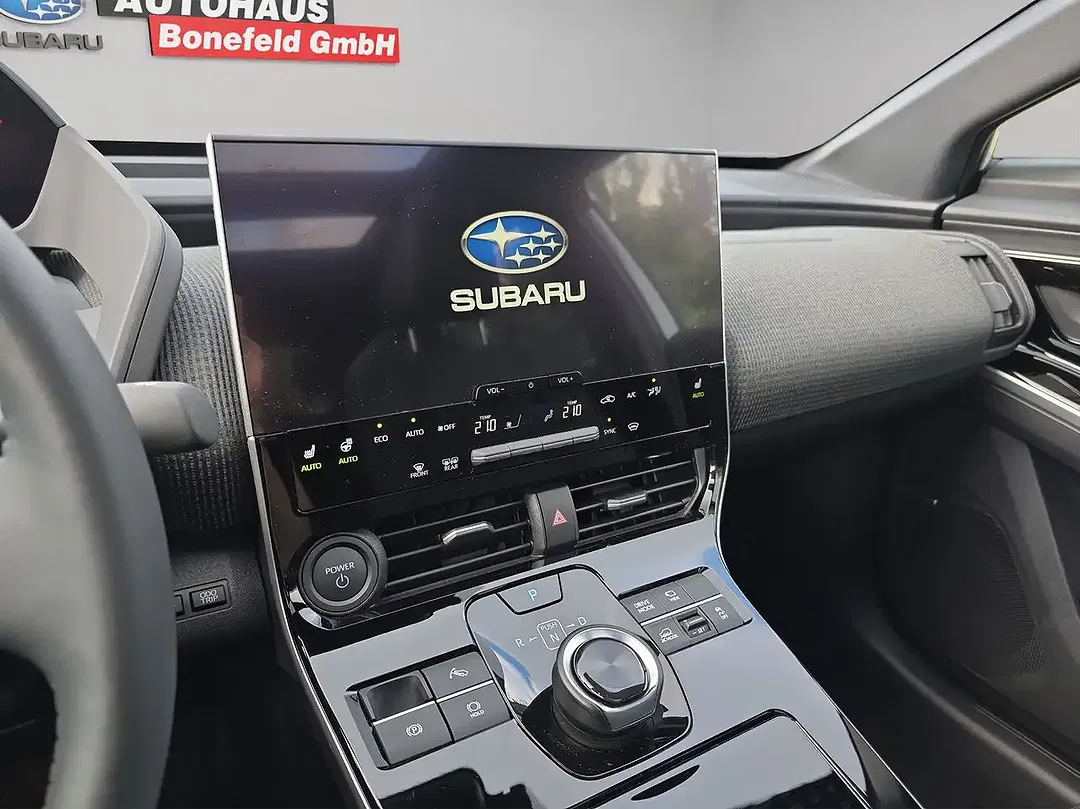 Subaru Solterra - Thumbnail 13
