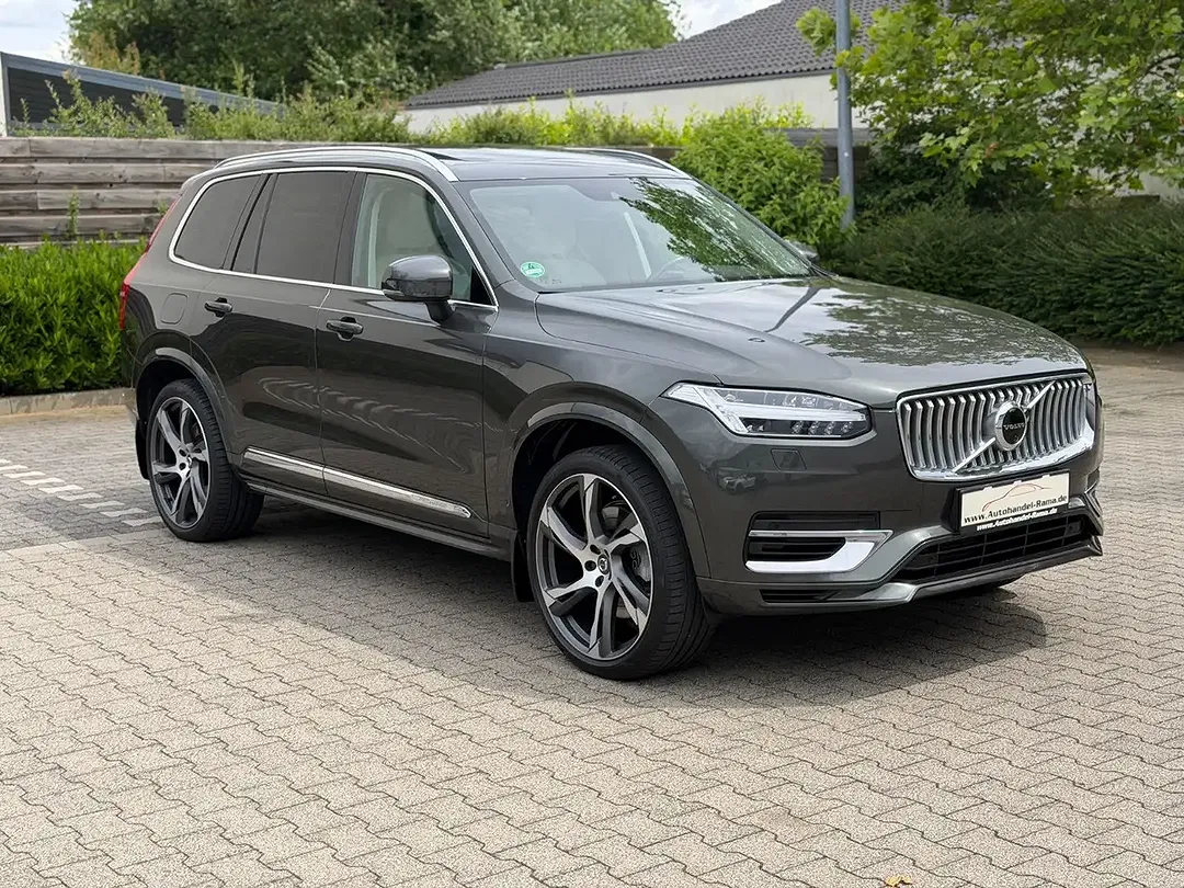 Volvo XC90 - Thumbnail 8