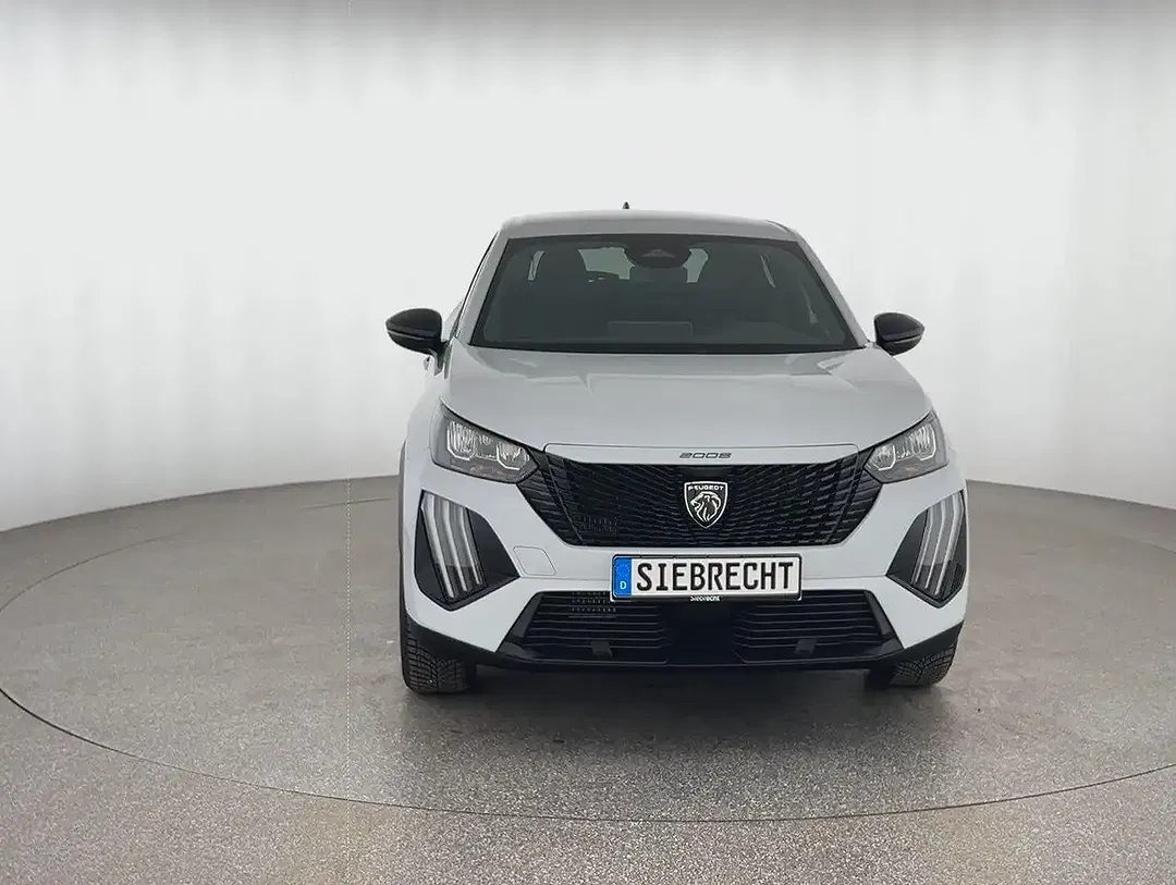 Peugeot 2008 - Thumbnail 2