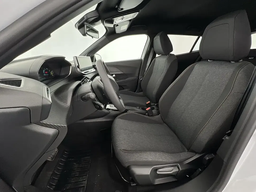 Peugeot 2008 - Thumbnail 7