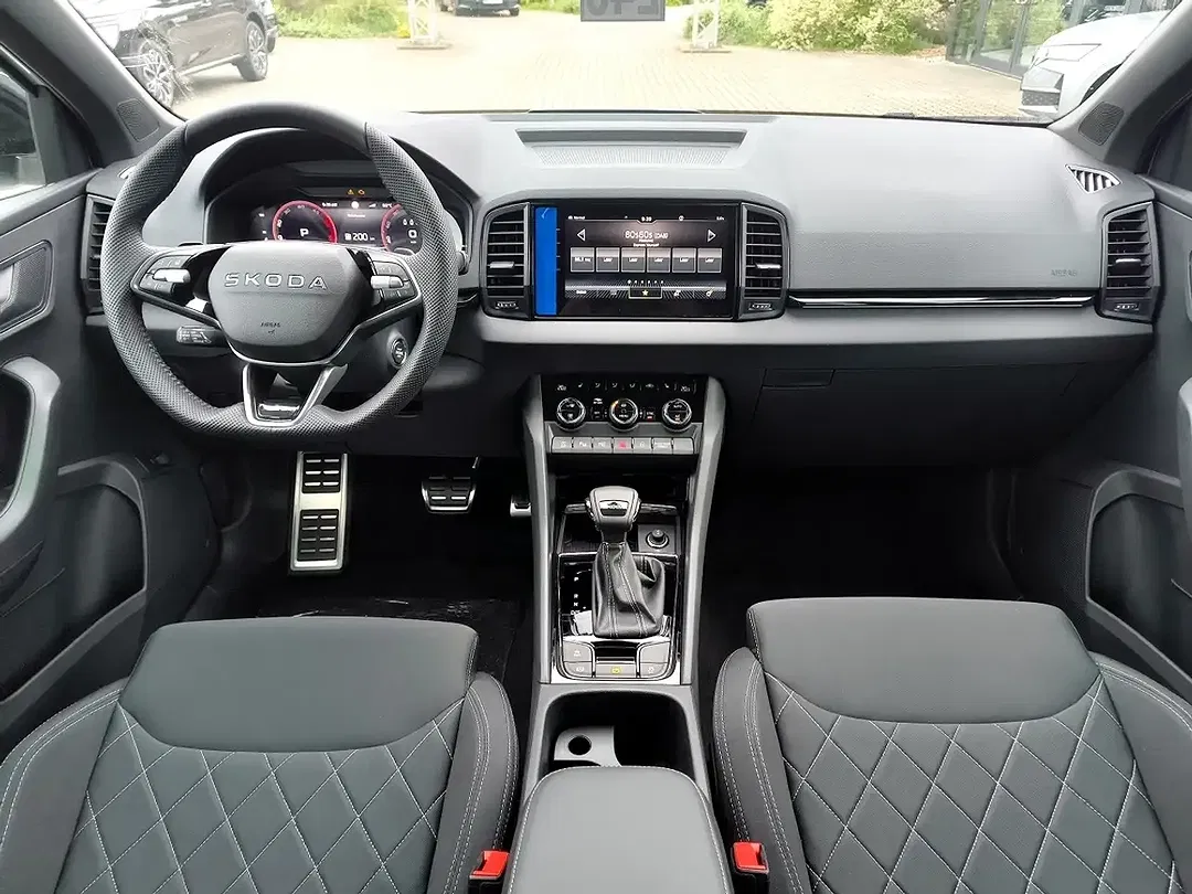 Skoda Karoq - Thumbnail 7