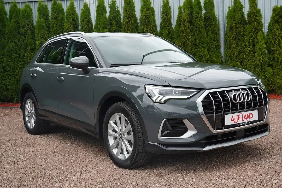 Audi Q3 - Thumbnail 4
