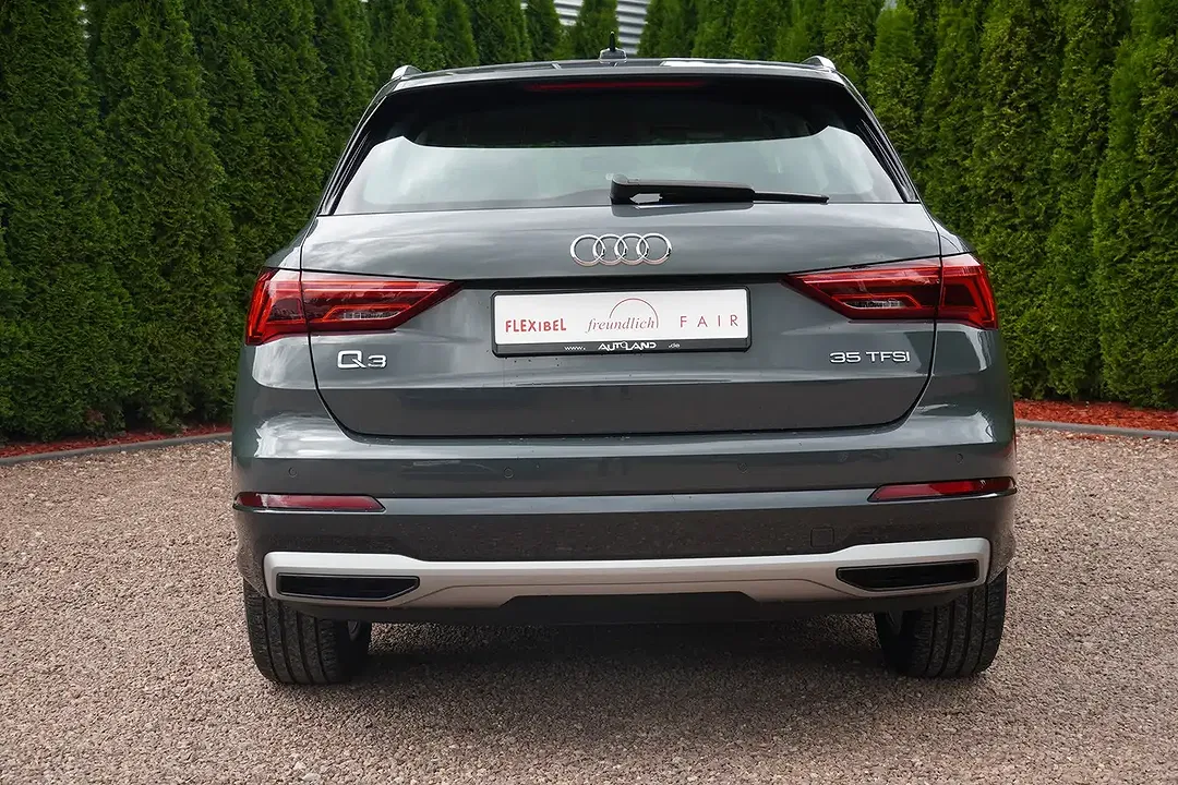 Audi Q3 - Thumbnail 7