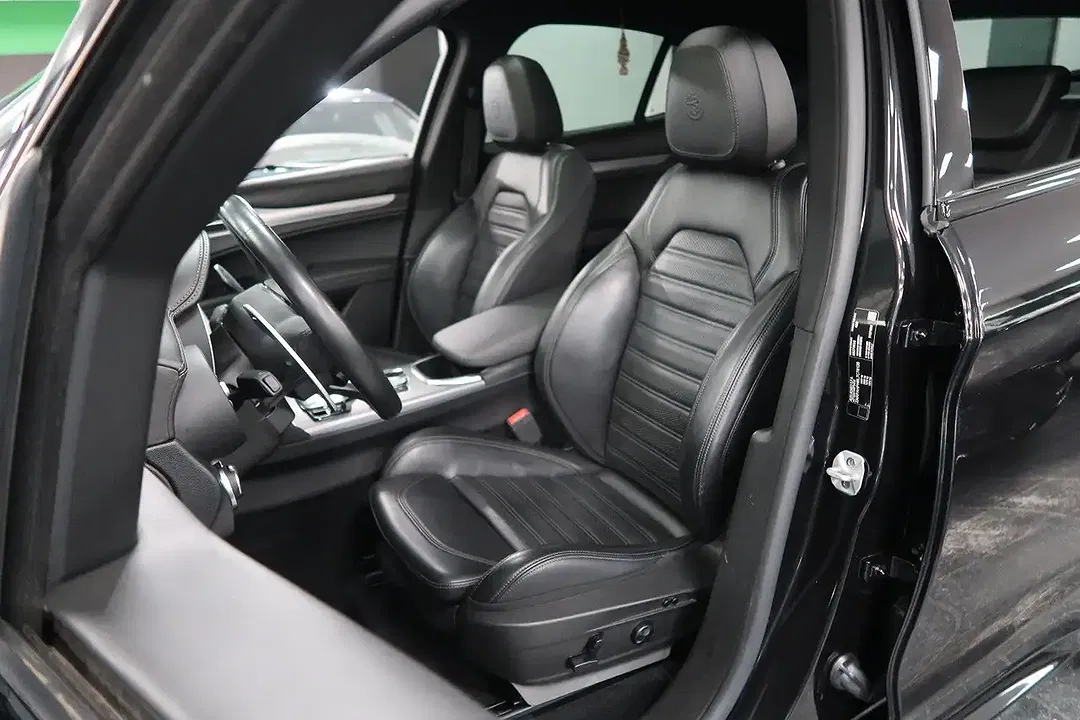 Alfa Romeo Stelvio - Thumbnail 14
