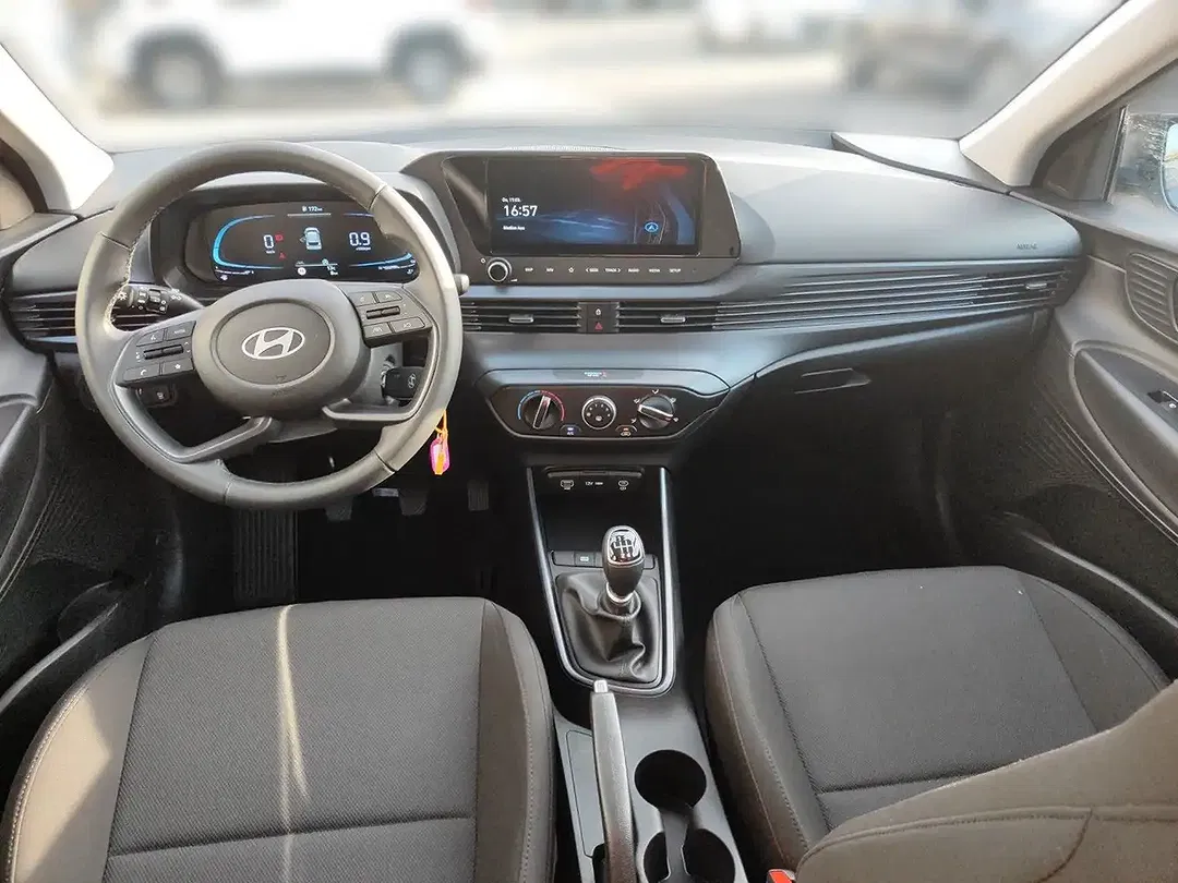 Hyundai i20 - Thumbnail 11