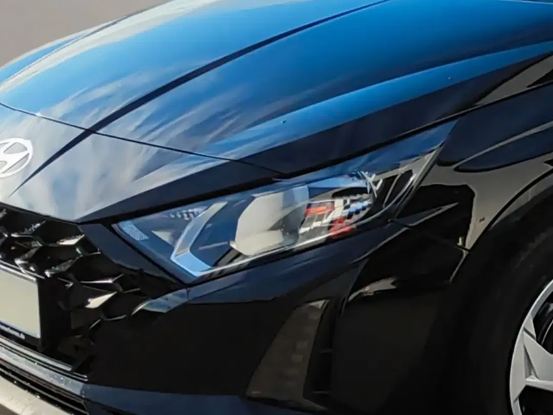 Hyundai i20 - Thumbnail 5