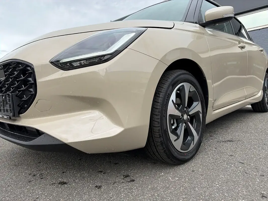 Suzuki Swift - Thumbnail 7