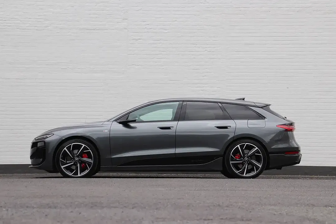 Audi A6 e-tron - Thumbnail 3