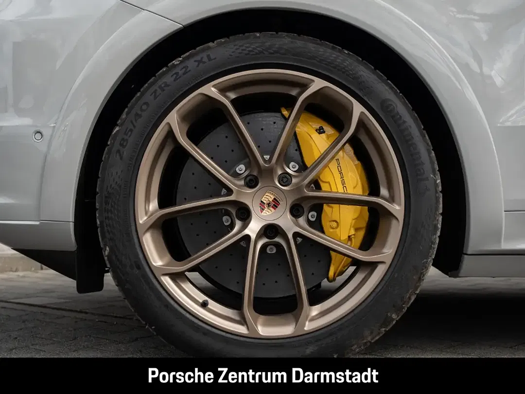 Porsche Cayenne - Thumbnail 10