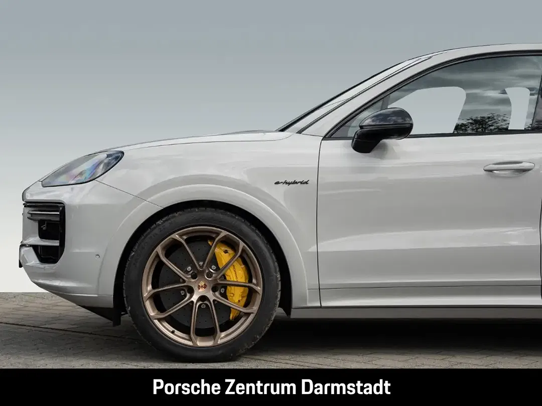 Porsche Cayenne - Thumbnail 13