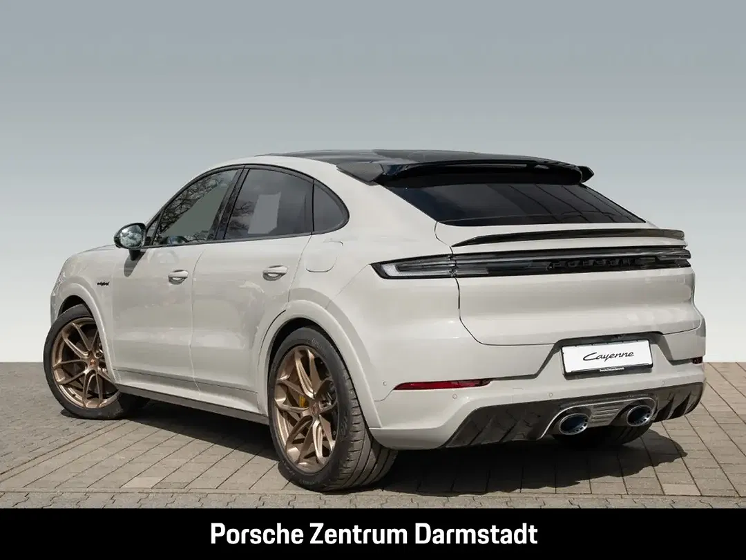 Porsche Cayenne - Thumbnail 3