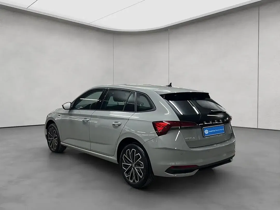 Skoda Scala - Thumbnail 3