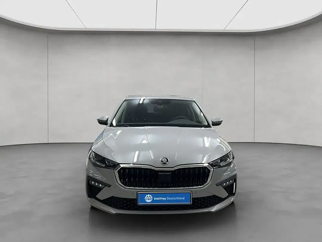 Skoda Scala - Thumbnail 9