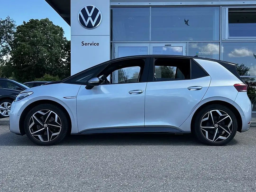 Volkswagen ID.3 - Thumbnail 2