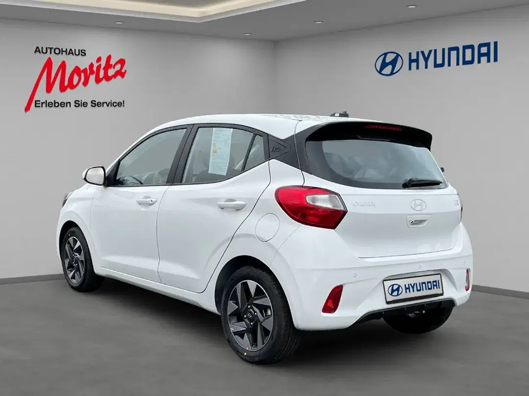 Hyundai i10 - Thumbnail 2