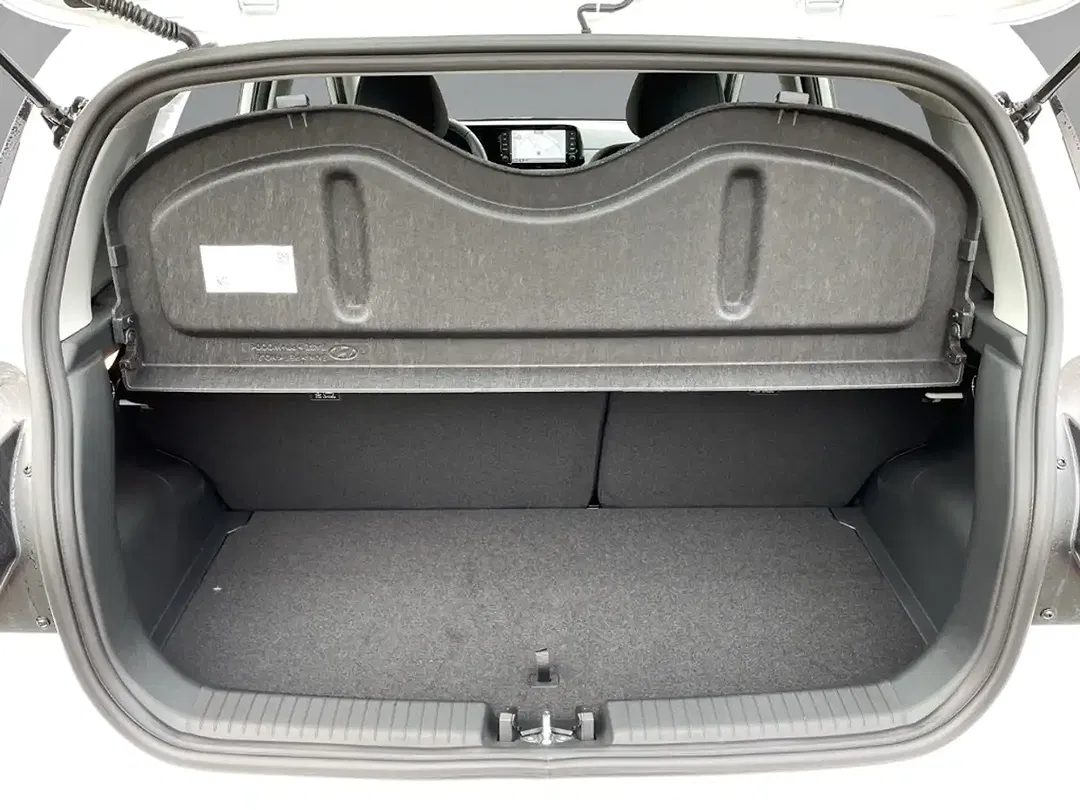 Hyundai i10 - Thumbnail 6