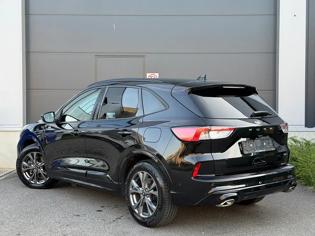 Ford Kuga - Thumbnail 4