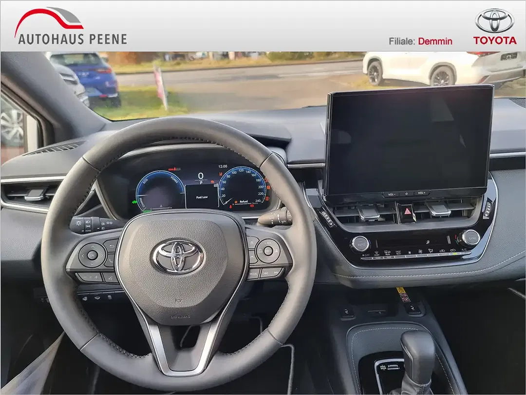 Toyota Corolla - Thumbnail 12
